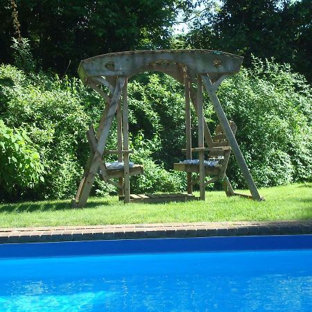 A Butlers Manor Bed & Breakfast Southampton Bagian luar foto