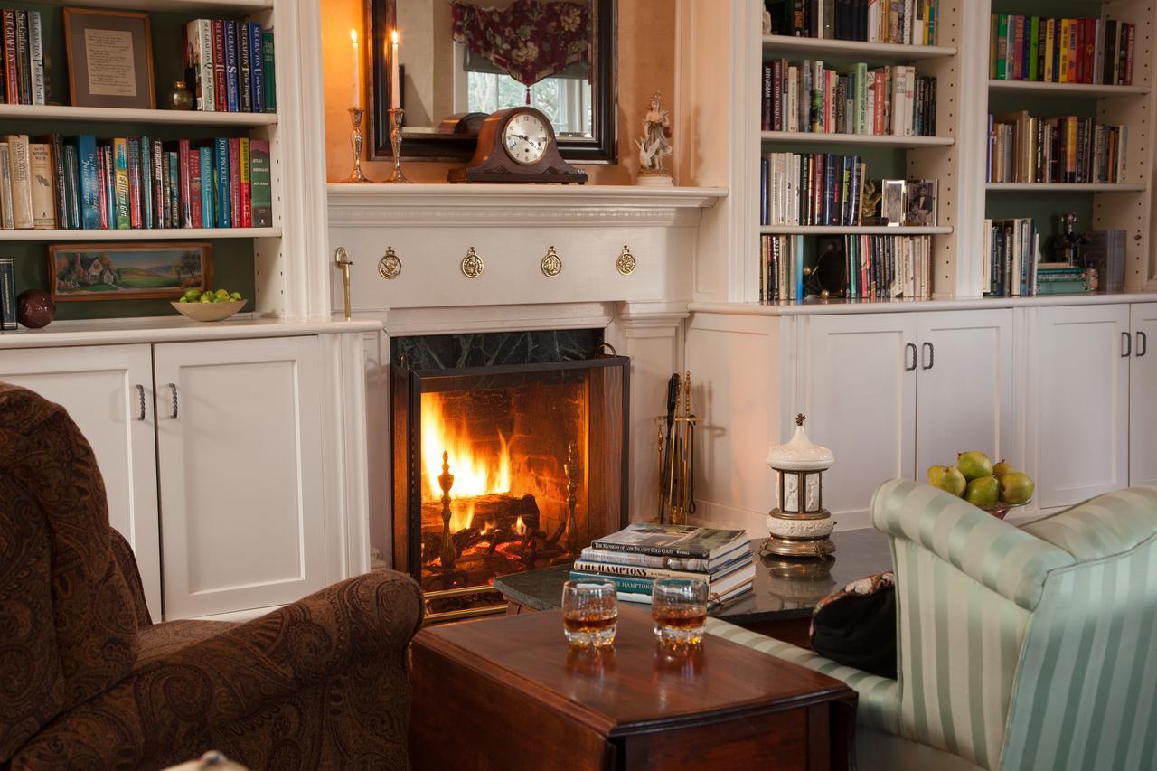 A Butlers Manor Bed & Breakfast Southampton Bagian luar foto