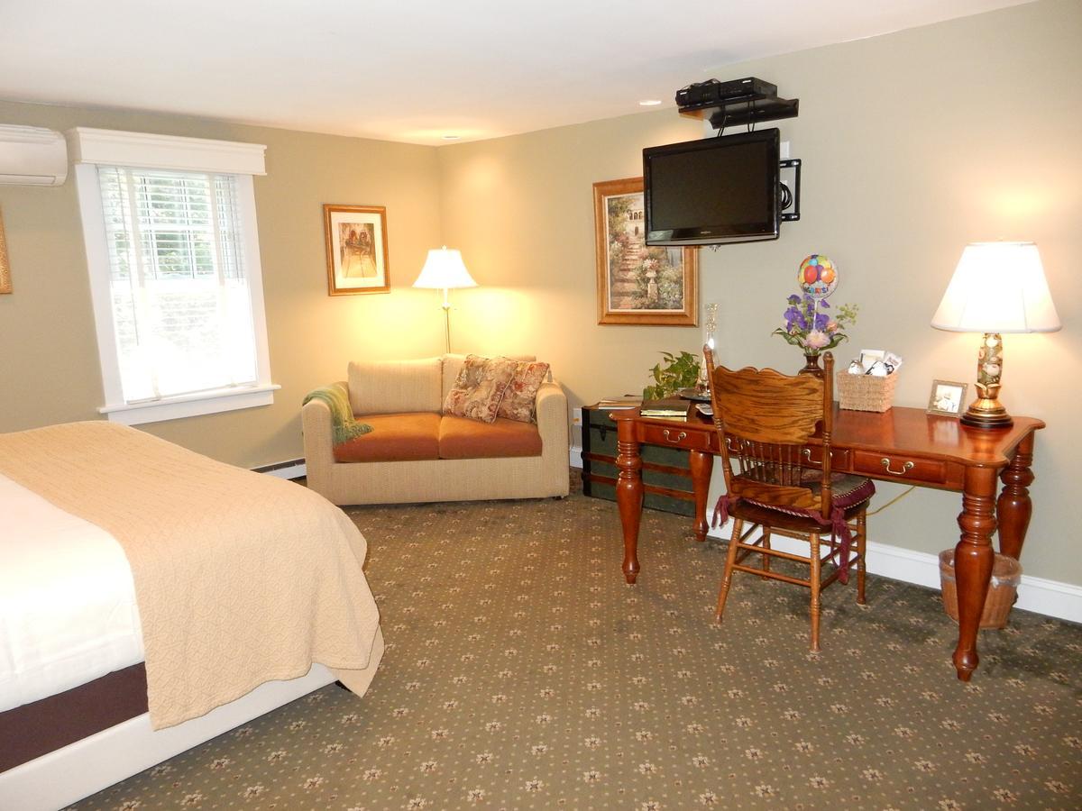 A Butlers Manor Bed & Breakfast Southampton Bagian luar foto