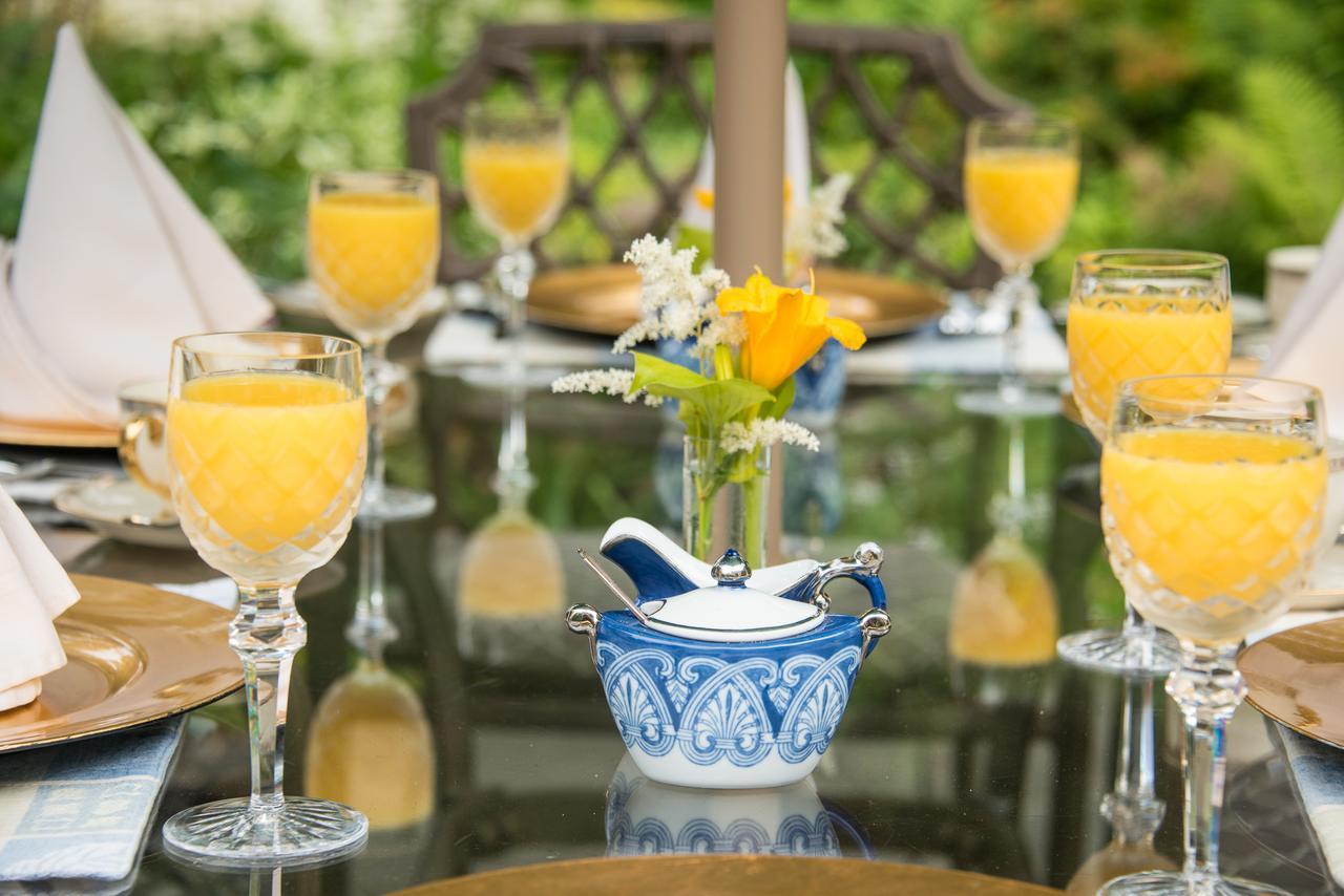 A Butlers Manor Bed & Breakfast Southampton Bagian luar foto