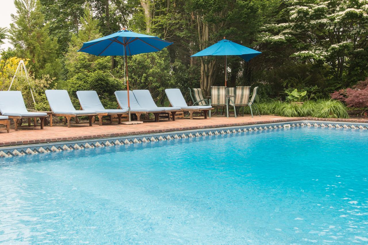 A Butlers Manor Bed & Breakfast Southampton Bagian luar foto